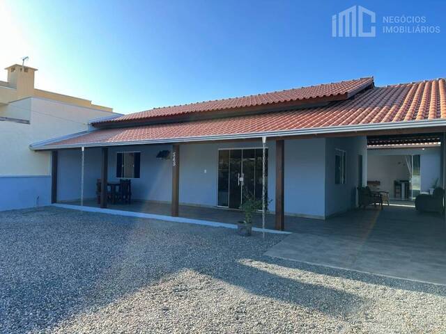 #0988 - Casa para Venda em Balneário Barra do Sul - SC - 2