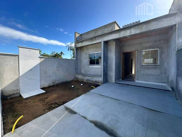 #0747 - Casa para Venda em Balneário Barra do Sul - SC
