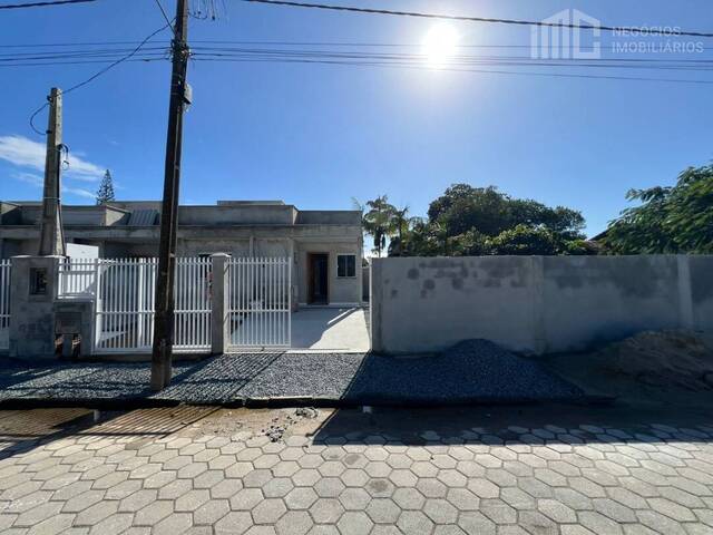 #0748 - Casa para Venda em Balneário Barra do Sul - SC