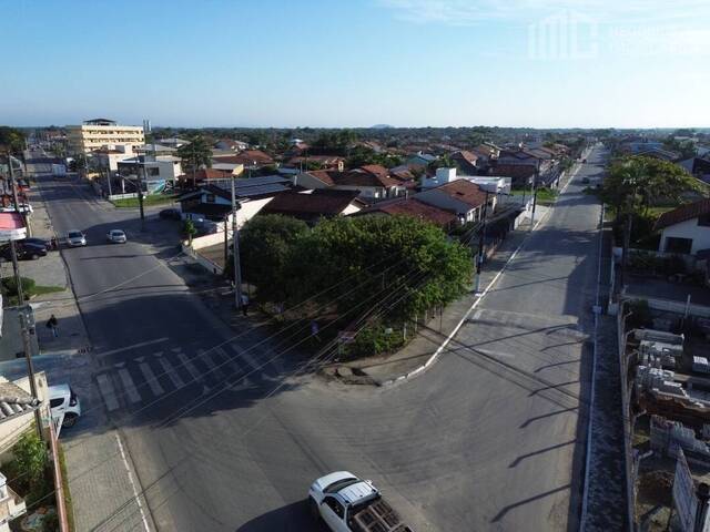 Casa para Venda em Balneário Barra do Sul - 2