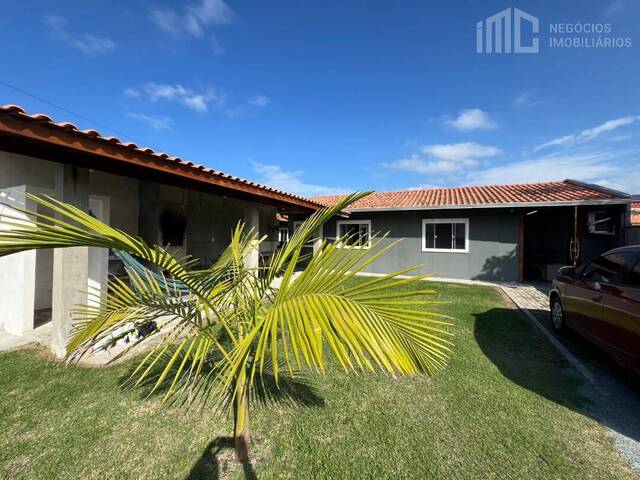 Casa para Venda em Balneário Barra do Sul - 2