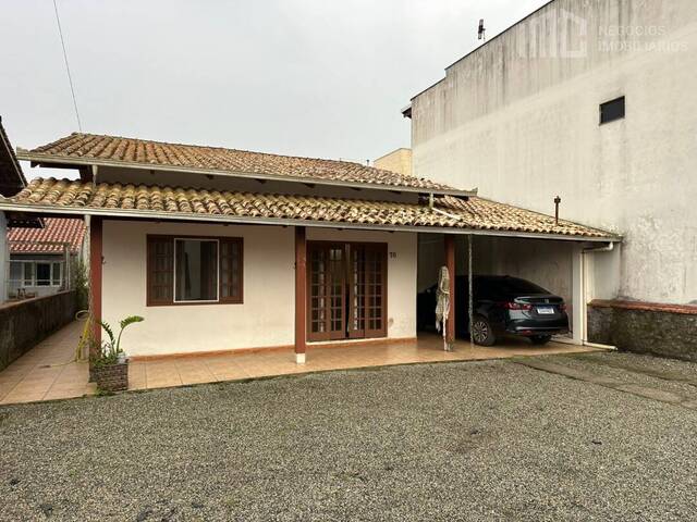 Casa para Venda em Balneário Barra do Sul - 3