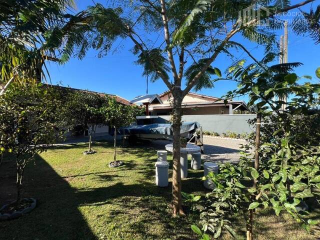 Casa para Venda em Balneário Barra do Sul - 3