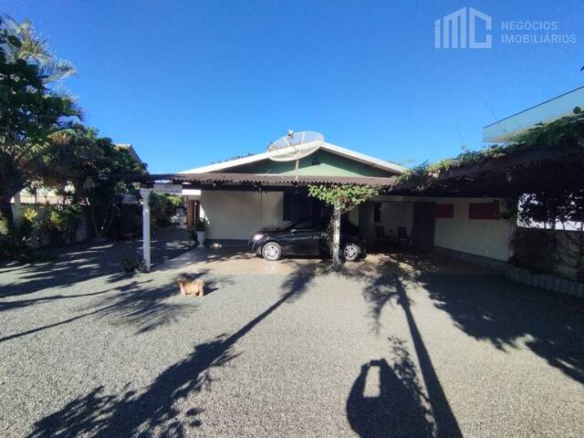#1036 - Casa para Venda em Balneário Barra do Sul - SC - 1