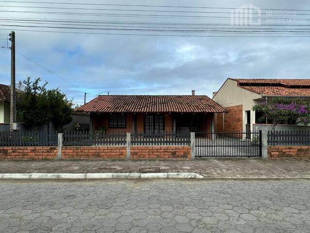 Casa para Venda em Balneário Barra do Sul - 4