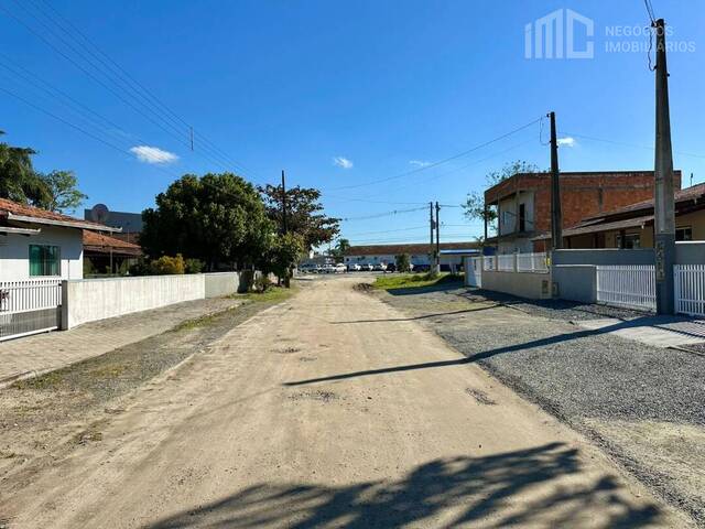 Casa para Venda em Balneário Barra do Sul - 5
