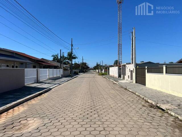 Terreno para Venda em Balneário Barra do Sul - 5