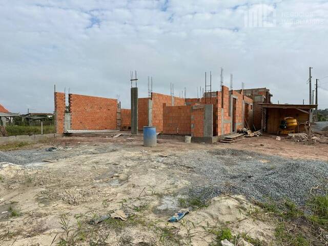 #1064 - Casa para Venda em Balneário Barra do Sul - SC