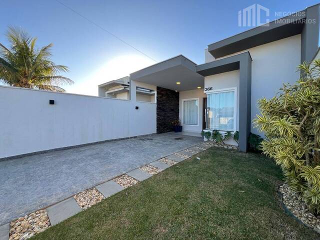 Casa para Venda em Balneário Barra do Sul - 2