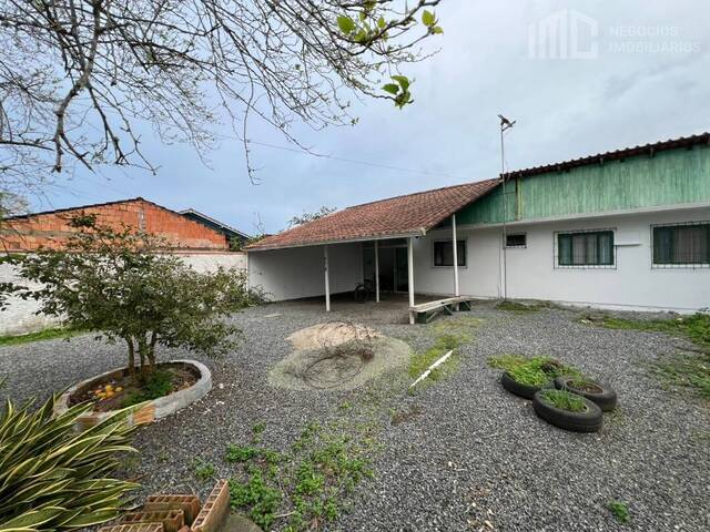 #1098 - Casa para Venda em Balneário Barra do Sul - SC - 2
