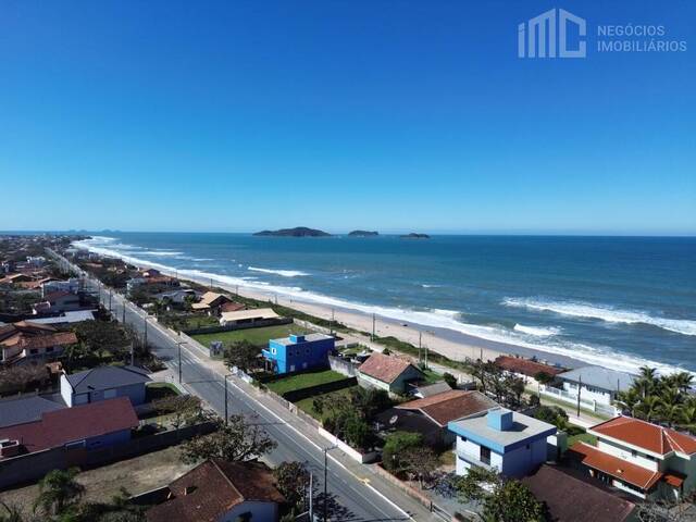 Casa para Venda em Balneário Barra do Sul - 2
