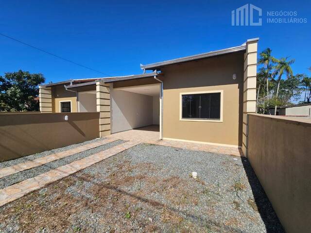 Casa para Venda em Balneário Barra do Sul - 3