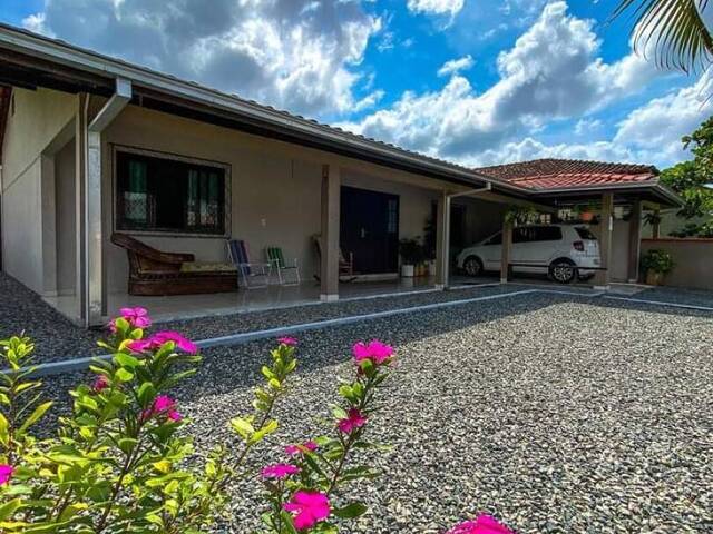 Casa para Venda em Balneário Barra do Sul - 4