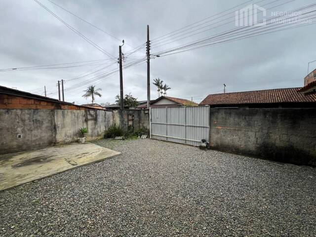 #2038 - Casa para Venda em Balneário Barra do Sul - SC - 3