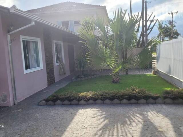 Casa para Venda em Balneário Barra do Sul - 4