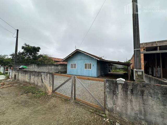 #2042 - Casa para Venda em Balneário Barra do Sul - SC - 3