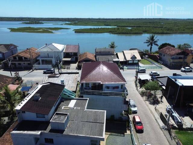 #2102 - Casa para Venda em Balneário Barra do Sul - SC - 1