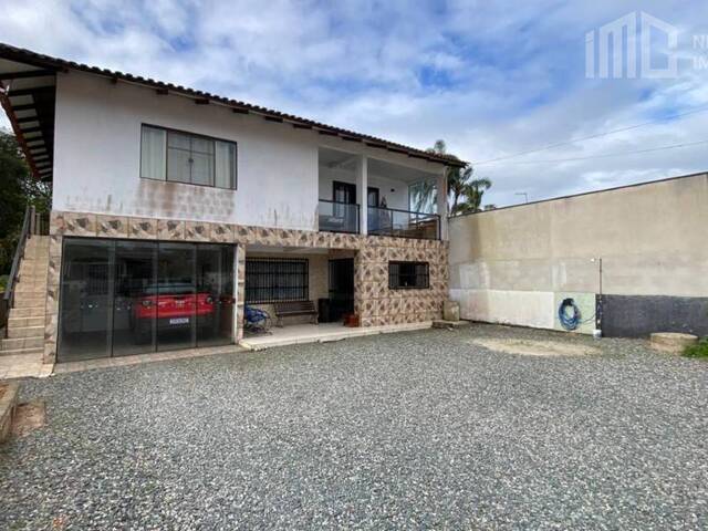 #2127 - Casa para Venda em Balneário Barra do Sul - SC