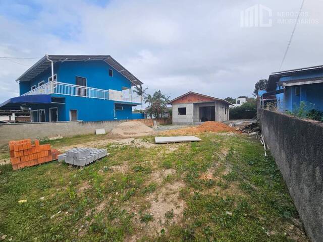 Casa para Venda em Balneário Barra do Sul - 3