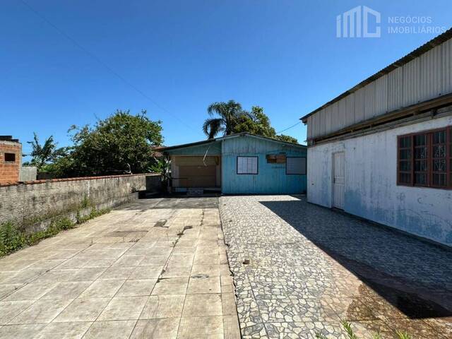 Casa para Venda em Balneário Barra do Sul - 4