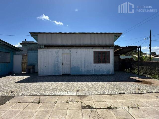 #2138 - Casa para Venda em Balneário Barra do Sul - SC