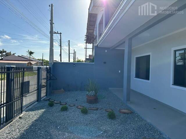 Casa para Venda em Balneário Barra do Sul - 4