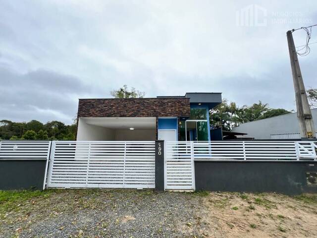 #2141 - Casa para Venda em Balneário Barra do Sul - SC