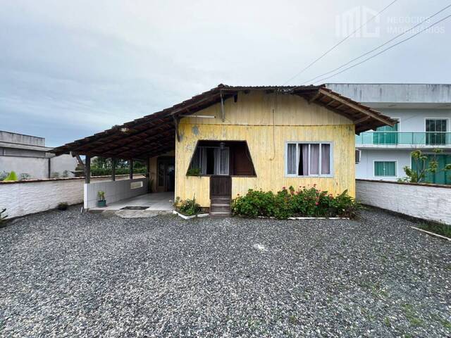 #2145 - Casa para Venda em Balneário Barra do Sul - SC - 2
