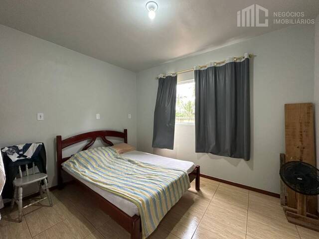 Casa para Venda em Balneário Barra do Sul - 4