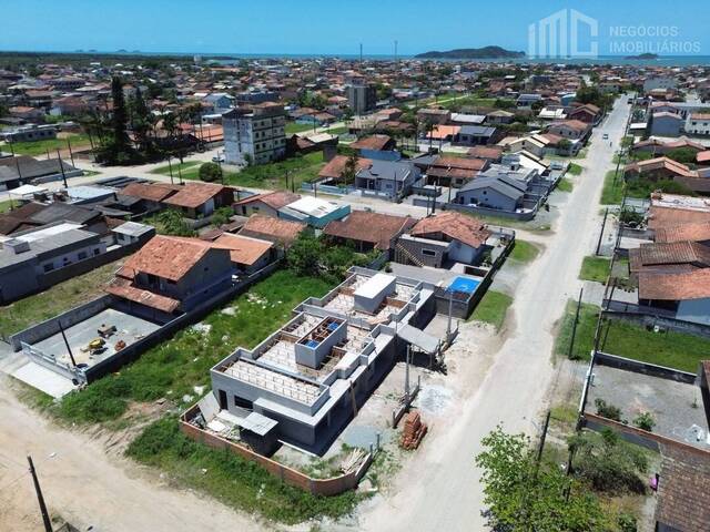 Casa para Venda em Balneário Barra do Sul - 4