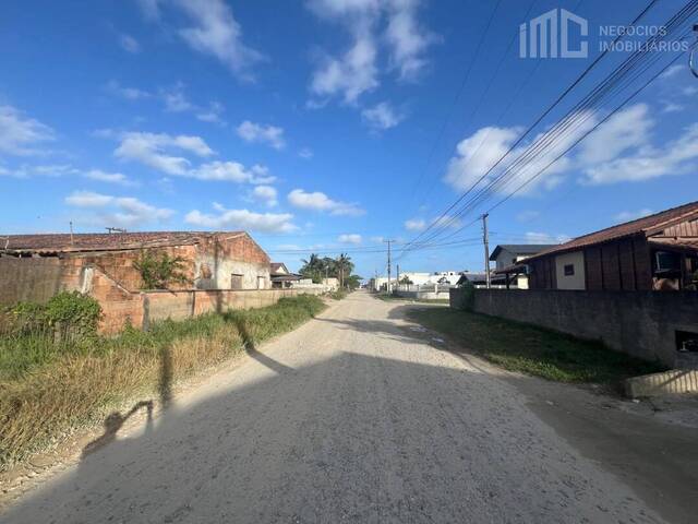 Terreno para Venda em Balneário Barra do Sul - 3