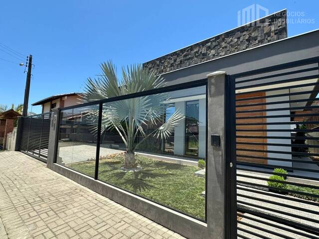 Casa para Venda em Balneário Barra do Sul - 2