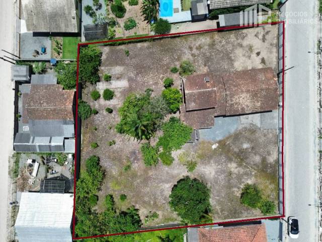 #2185 - Casa para Venda em Balneário Barra do Sul - SC