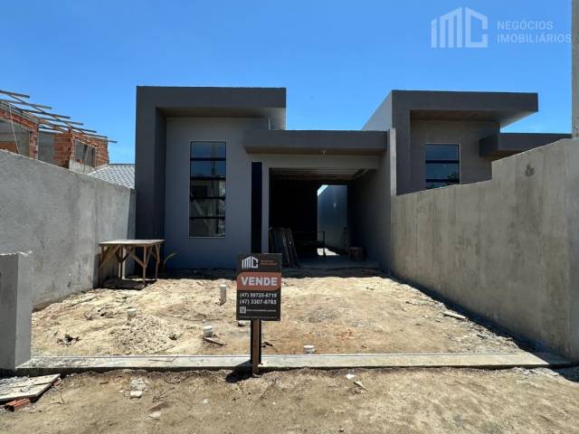 Casa para Venda em Balneário Barra do Sul - 2