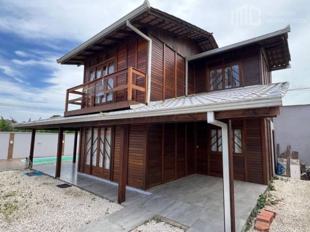 Sobrado para Venda em Balneário Barra do Sul - 2