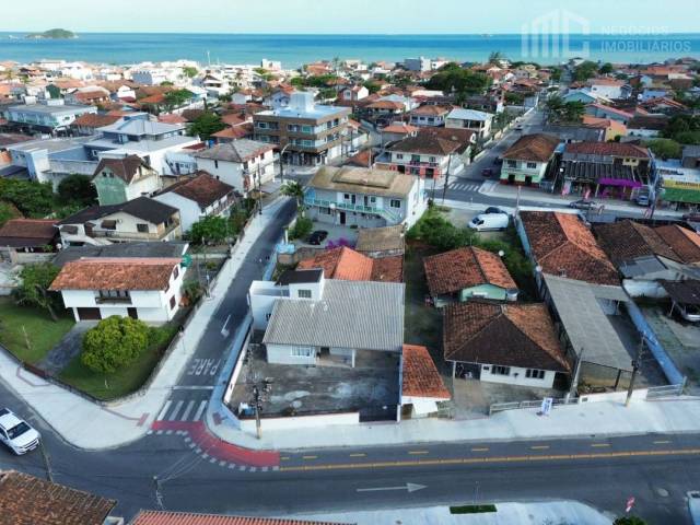 Casa para Venda em Balneário Barra do Sul - 2