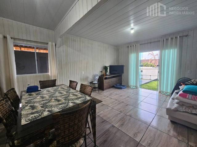 Casa para Venda em Balneário Barra do Sul - 5