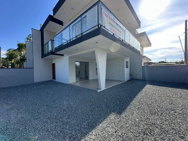 Casa para Venda em Balneário Barra do Sul - 2