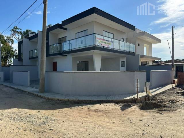 Casa para Venda em Balneário Barra do Sul - 3