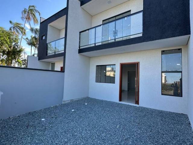 #0779 - Casa para Venda em Balneário Barra do Sul - SC