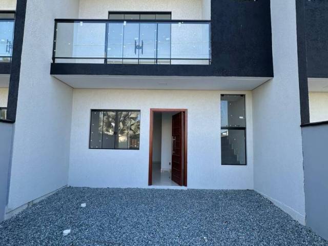 #0780 - Casa para Venda em Balneário Barra do Sul - SC