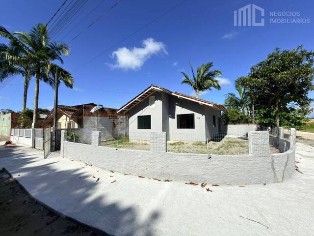 Casa para Venda em Balneário Barra do Sul - 4