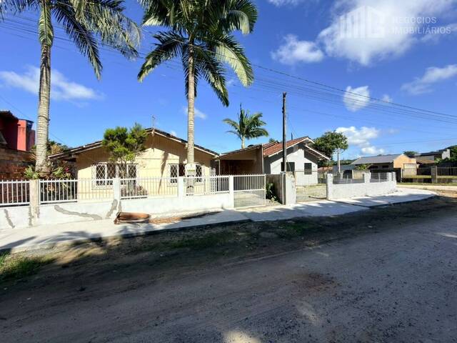 Casa para Venda em Balneário Barra do Sul - 3