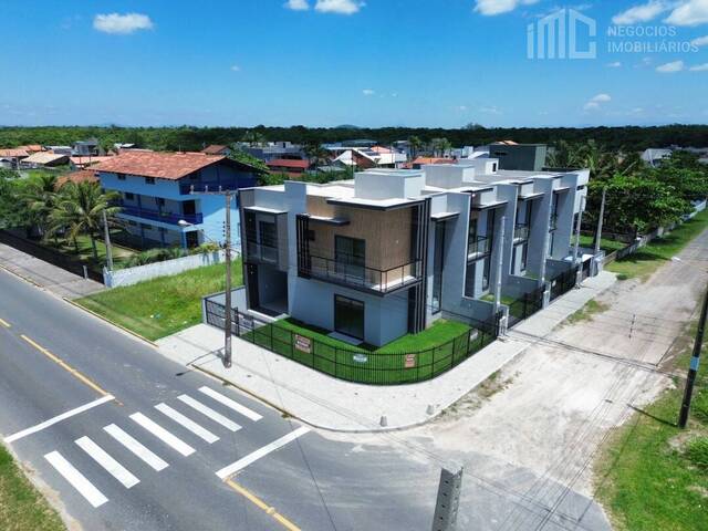 #0634 - Casa para Venda em Balneário Barra do Sul - SC