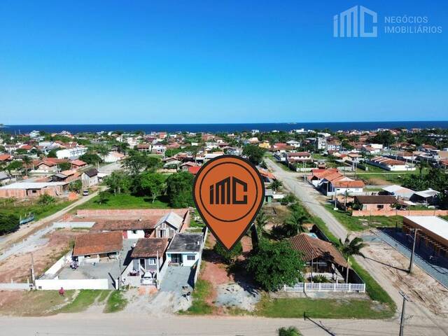 Venda em Salinas - Balneário Barra do Sul
