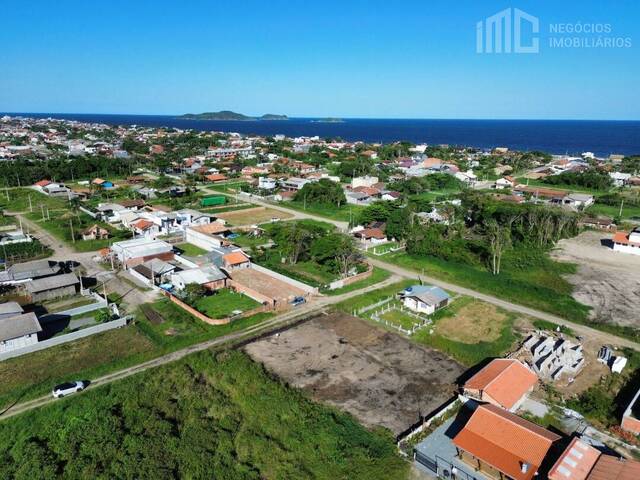 Venda em Salinas - Balneário Barra do Sul