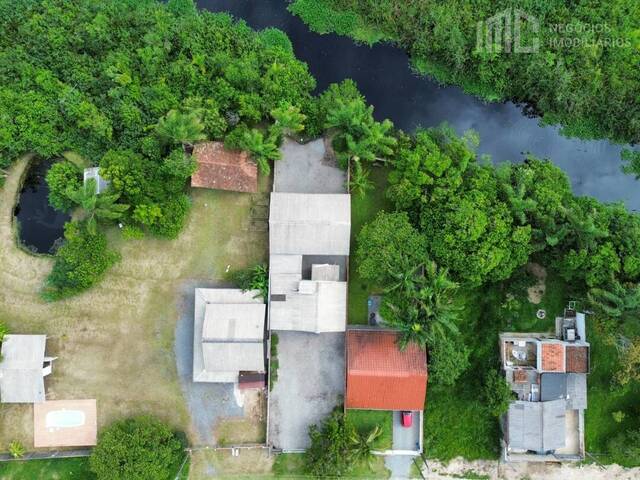 Casa para Venda em Balneário Barra do Sul - 4
