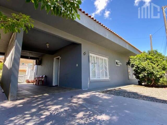 Casa para Venda em Balneário Barra do Sul - 2