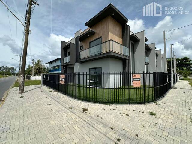 #0634 - Casa para Venda em Balneário Barra do Sul - SC