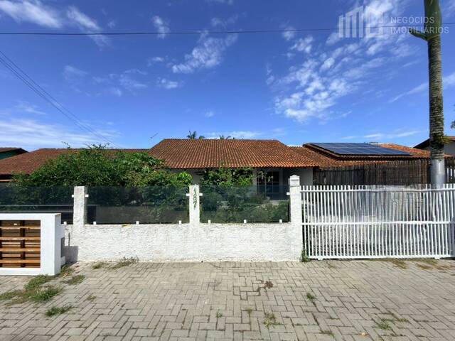 Casa para Venda em Balneário Barra do Sul - 3